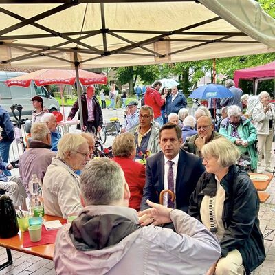 Bild vergr&ouml;&szlig;ern: Ministerpräsident Olaf Lies in Bad Bentheim