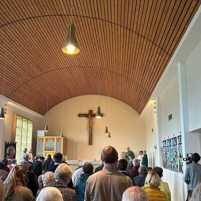 Bild vergr&ouml;&szlig;ern: Abschied von Gildehauser Kirchengebäude 1