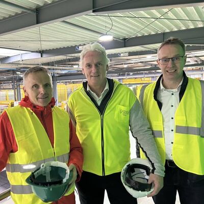 Bild vergr&ouml;&szlig;ern: Gewerbepark: Pilkington Glasveredelung – neue Produktionshalle