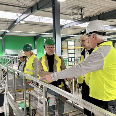 Bild vergr&ouml;&szlig;ern: Gewerbepark: Pilkington Glasveredelung – neue Produktionshalle